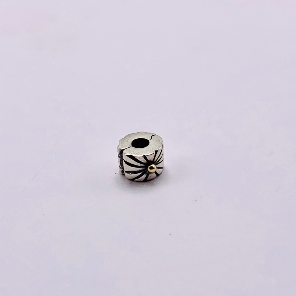 🎉 SALE 🎉 EUC Pandora 790216 Sterling Silver & 14k Yellow Gold Sunburst Clip Bead - Picture 4 of 12